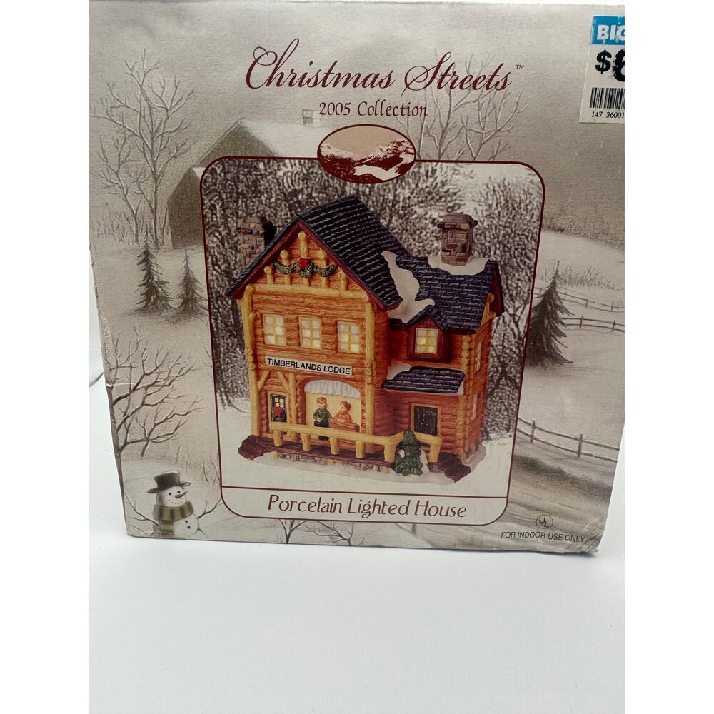 Christmas Streets 2005 Collection Porcelain Lighted House.